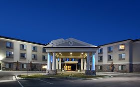 Holiday Inn Express Airport East By Ihg